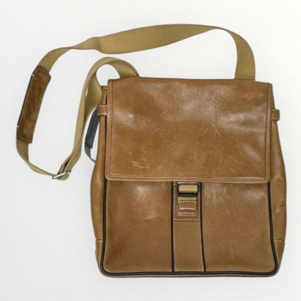 Vintage Coach Brown Glove Tanned Leather Messenger Bag Crossbody Flap Buckle